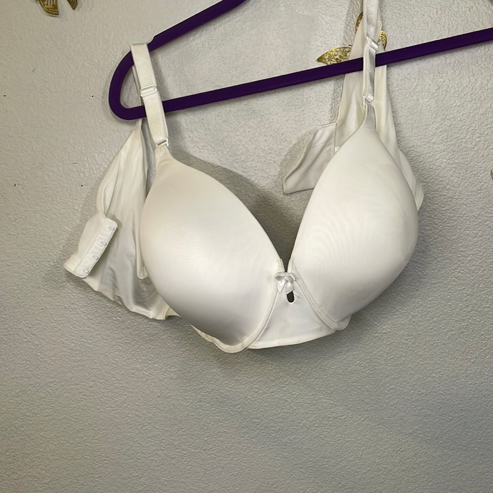 Torrid Push-up Plunge Bra 42DD White